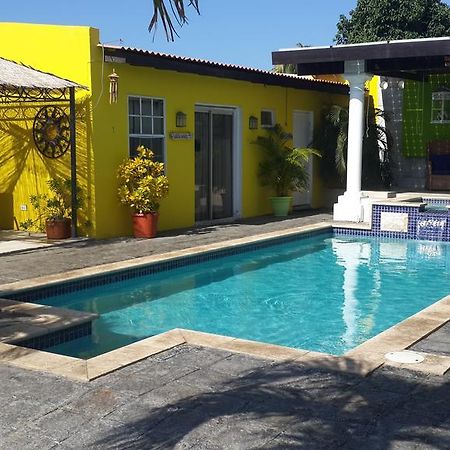 Solar Villa Oranjestad Buitenkant foto