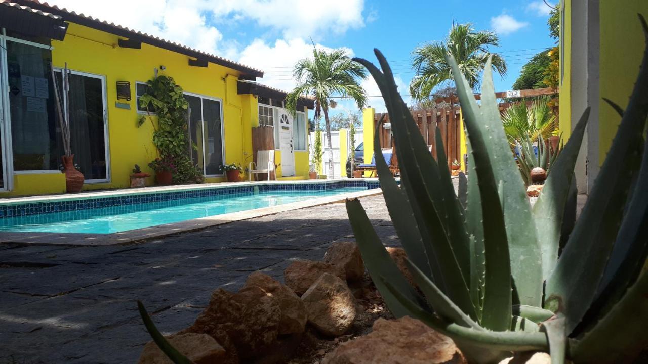 Solar Villa Oranjestad Buitenkant foto